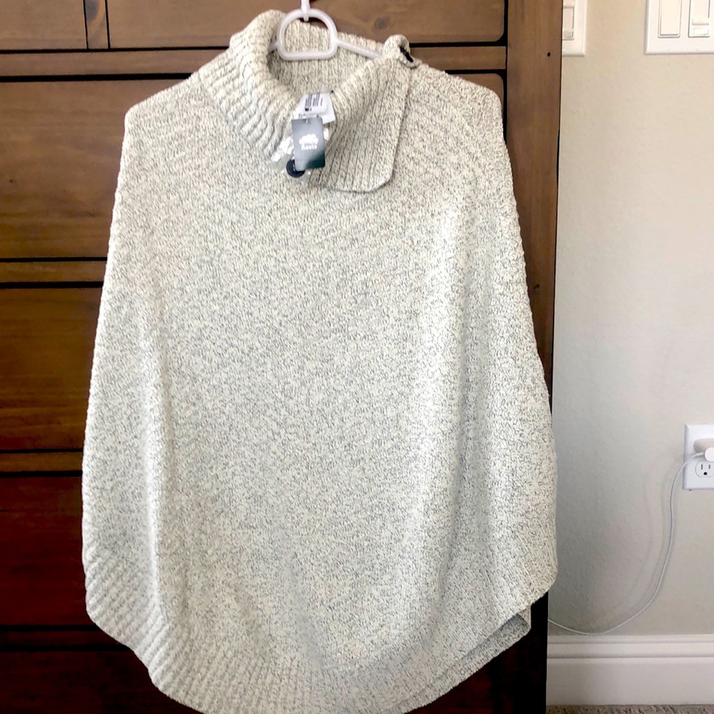 Sweater poncho
